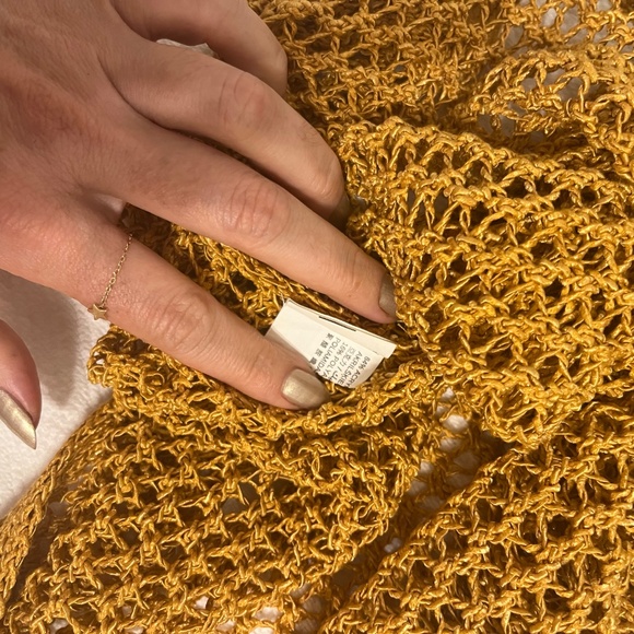 Mango crochet halter top - Picture 4 of 6